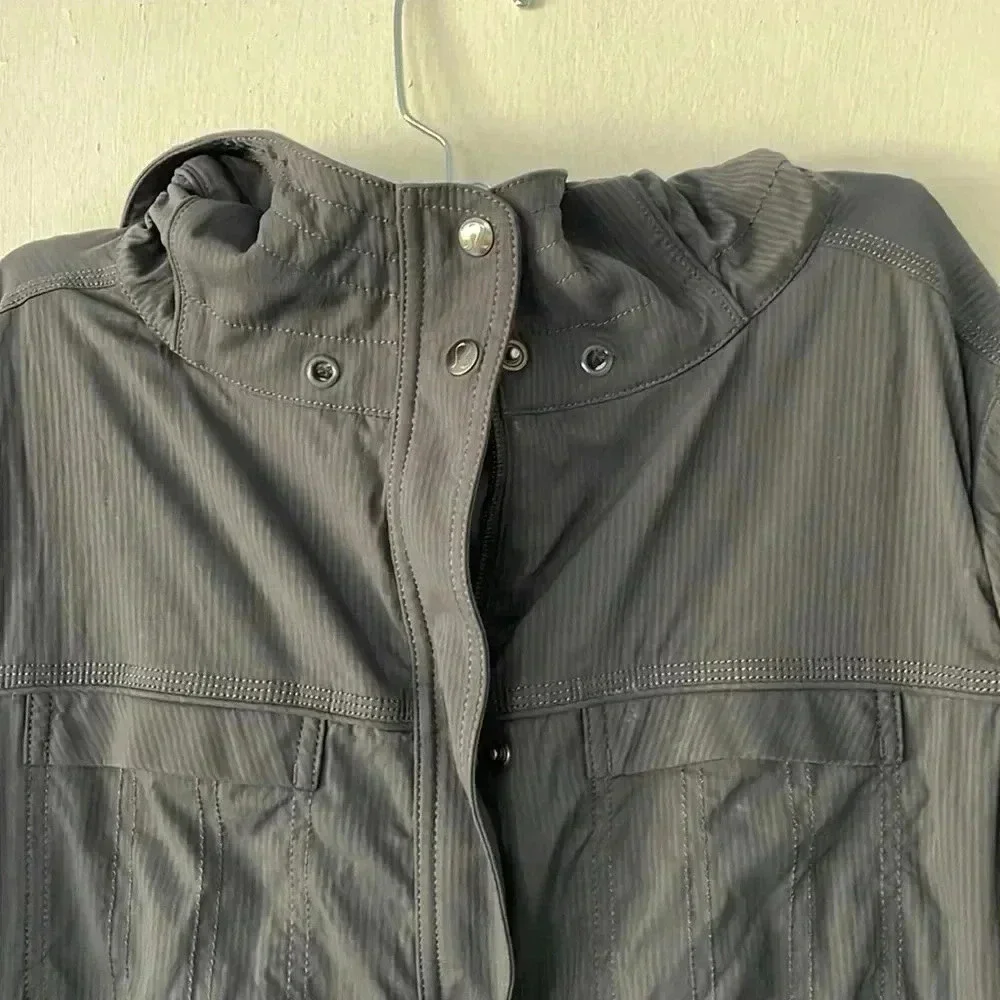 Lululemon apres practice anorak